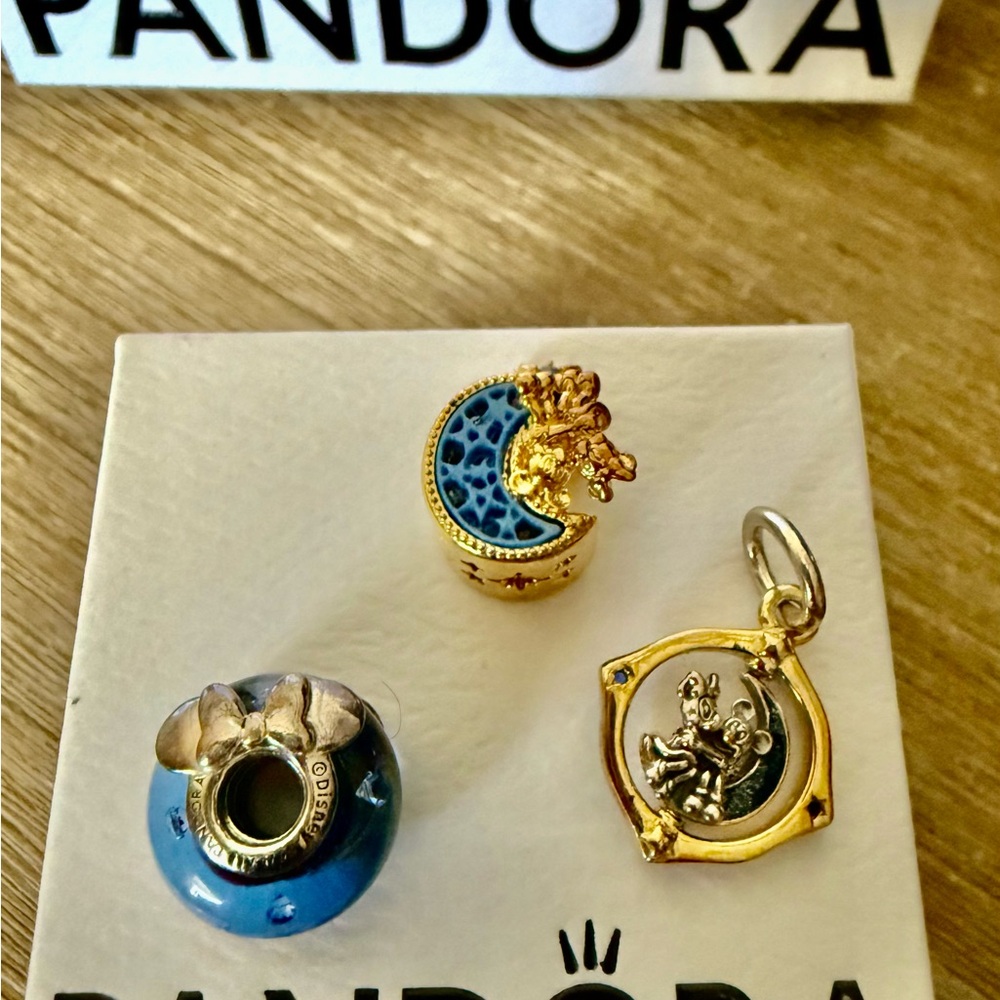 Pandora x Disney Fantasia Celestial Blue and Gold Charm set🏰